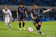 10連勝の裏に戦術変更!「川崎はなぜ４－３－３を捨てたのか」（１）川崎の弱点をついたＣ大阪の画像