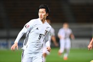 【ブンデス分析】鎌田大地「僕自身今年はビッグマッチにすごく強い」対人と連携「絶対自信」でCL獲りの画像