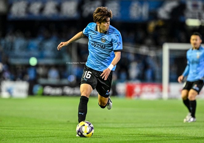 「これから日本サッカー界の宝になる選手」川崎が誇るU20日本代表10番のJ1初ゴールが2万人超え観客を熱狂！「これからの成長がほんと楽しみな選手や！」「これはえぐすぎ!!」の声の画像005
