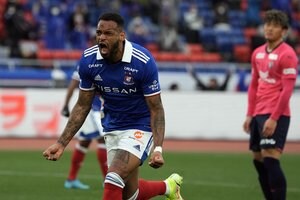 PHOTOギャラリー「ピッチの焦点」【2022J1リーグ開幕節　横浜F・マリノス対セレッソ大阪　2022年2月19日14時03分キックオフ】（渡辺航滋撮影）の画像