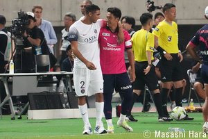 メッシに完勝した｢世界一のSB｣、100メートル走は｢9秒台｣、欧州CL決勝では｢先制ゴール｣【現代サッカーは｢サイドバックの時代｣に突入した！】(1)の画像