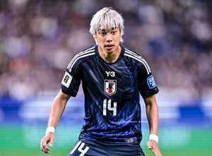 【現地撮】伊東純也のW杯最終予選・中国戦の７か月ぶりの試合出場姿！ 埼玉スタジアムでのプレー＆笑顔写真の画像