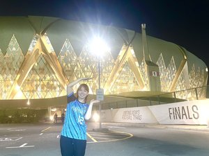 【J1川崎のスタジアムMC小森すみ恵の「ACLEサウジアラビア遠征体験記」(3)】ジェッダの街に起こった“川崎旋風”と悔し涙の決勝……選手からの謝罪に思わず返してしまった言葉の画像