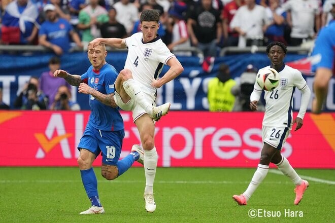 【UEFA　EURO2024現地撮】敗戦間際の90+5分…ベリンガムのアクロバティック弾がイングランドを救った！【イングランド代表vsスロバキア代表】原悦生PHOTOギャラリー｢サッカー遠近｣の画像004