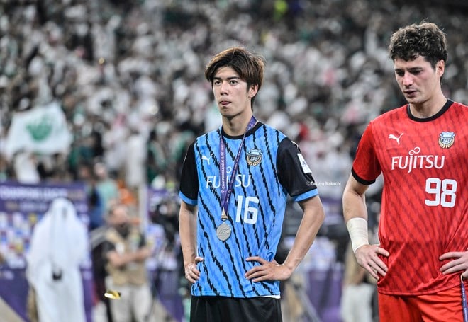 【川崎・大関友翔が「頭の中がぐちゃぐちゃになった」と語る瞬間からの飛躍への再出発(1)】国内復帰後早くも2試合出場。その中で家長昭博と脇坂泰斗から感じた“成長への道しるべ”の画像005
