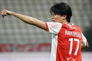 ｢こんなん無課金で見ていいんですか｣日本代表・中村敬斗、カフェでまったり彼氏感たっぷりオフショの破壊力に悲鳴の画像