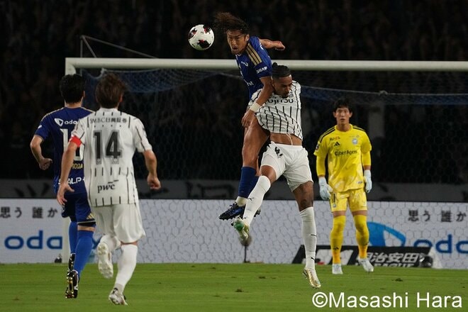 FC町田ゼルビアに加入の日本代表FWが逆転の2ゴールで雄たけび！誇らしげな表情で新背番号9が｢得点王｣宣言！菊池ダビド流帆が戦列復帰！【FC町田ゼルビアvs川崎フロンターレ】激闘PHOTOギャラリーの画像007