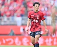 「このツープレイだけでも期待できる」恒例プレシーズンマッチでのJ1鹿島17歳FWへの期待高まる！「誉くんやばすぎ」「今年化けるぞ！」などの声の画像