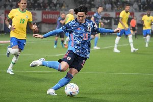 2022年に日本代表が示すべき「無形のレガシー」欧州組は2002年の4人から2022年の22人へ【ワールドカップ2002のレガシー】(4)の画像