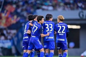 「イイ映像」「町田市民が望んでた瞬間!!」町田悲願のJ1昇格決定の瞬間のピッチ映像に興奮！「宏介いい笑顔」「みんなの最高の笑顔を見て、こっちは泣けてくるよ」の声の画像