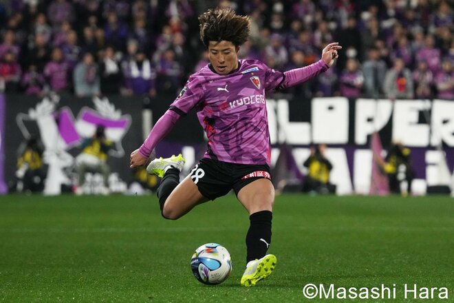 神戸“黄金コンビ”が先制も…京都“ブラジル兄弟”が同点に！百年構想リーグ開幕戦“京神ダービー”は肉弾戦の末にPK決着！【京都サンガF.C.vsヴィッセル神戸】激闘PHOTOギャラリーの画像002