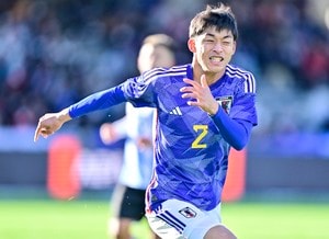 【U22日本代表で、半田陸が躍動。”A代表経由パリ五輪行き”へ前向きなリスタート(1)】怪我を乗り越えた見事な”復帰戦”…三戸舜介と連動してチャンス生み出すの画像