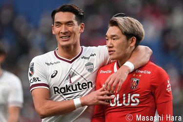 画像 写真 J1分析 ヴィッセル神戸 槙野智章 土壇場で イニエスタからのクロスをヘッドで決めた お祭り男は健在 浦和レッズｖｓヴィッセル神戸 2 Jリーグ 国内 ニュース サッカー批評web