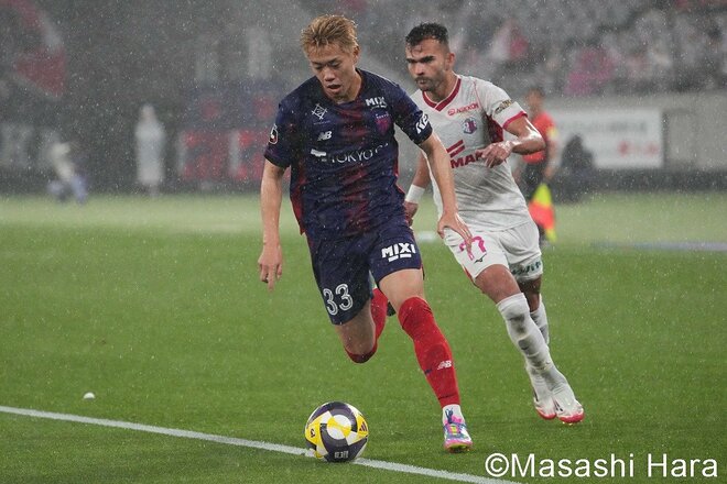 ｢先発した｣FC東京の大型補強メンバー！個を｢発揮した｣日本代表の金髪ドリブラー！セレッソ大阪との試合後、雨のピッチに｢突っ伏した｣のは？【FC東京vsセレッソ大阪】激闘PHOTOギャラリーの画像008