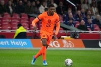 【W杯初戦・オランダ分析】世界7位の現在地(4) 森保ジャパンの隙を突く可変システム。巨漢右SBの破壊力を凌げるか