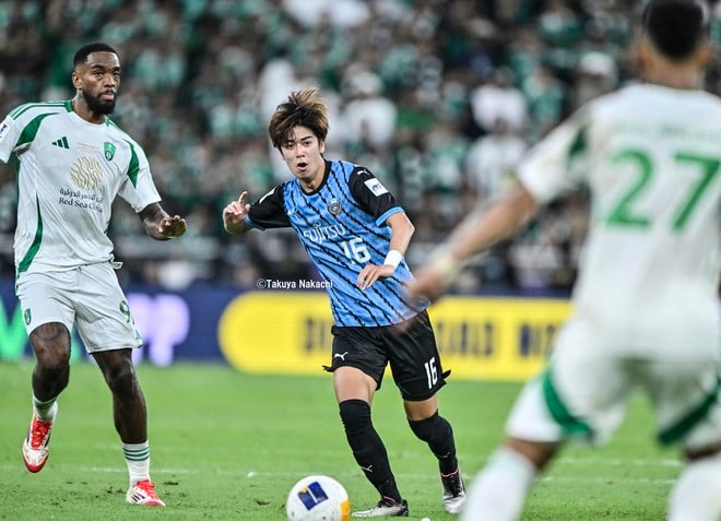 【川崎フロンターレアルバム】ACLE決勝で途中出場した大関友翔の写真17枚！ ファイナルズで躍進見せた若き司令塔の姿「アル・アハリー川崎フロンターレ」の画像016