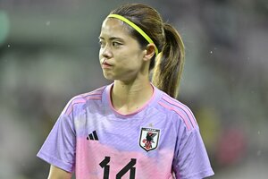 「秒保存！っつうやつ！」マンC所属なでしこ長谷川唯の“ストレッチショット”に反響！「カッコいいね」「素敵!!!」「YUIちゃん今日もキューティスト」などの声の画像