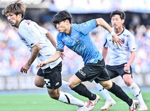 「三笘に見間違えるほど最高な切り返し」J1川崎の下部組織出身ルーキーの「初出場での切り替えしアシスト」が大絶賛！「この切り返し 某三笘さんや」と“先輩”と重ねる声の画像