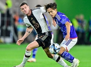 日本代表のドイツ代表戦当日に、独サッカー協会から振る舞われた「ステーキと寿司」の衝撃！ スタジアム内で「鉄板焼き」の“おもてなし”受ける【記憶に残った2023年取材現場(3)】の画像