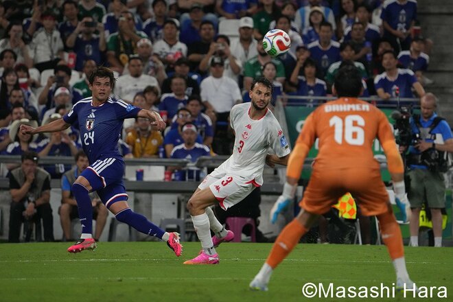 日本代表の歴史的W杯4発快勝劇を現地撮影！上田綺世、鎌田大地、伊東純也の得点、ピッチ上での躍動と歓喜！試合後の板倉滉と吉田麻也【日本代表vsチュニジア代表】激闘PHOTOギャラリーの画像015