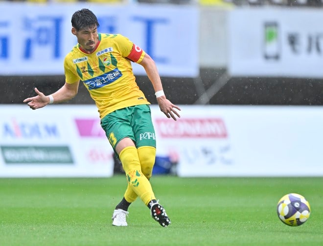 【試合アルバム】ジェフユナイテッド千葉のベガルタ仙台戦でのプレー写真49枚！「ジェフユナイテッド千葉ーベガルタ仙台」の画像011