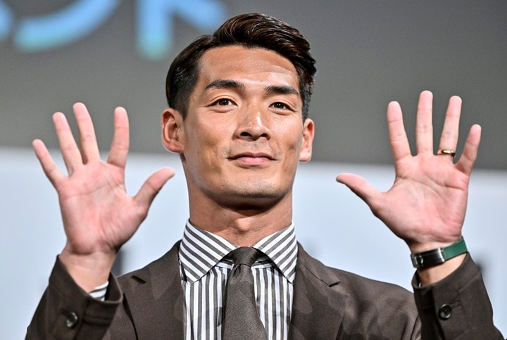 ｢熱いマテ茶こぼして悶絶ｗ｣藤枝MYFCの“熱血”槙野智章新監督が話題のマテ茶タイムで“熱すぎる事故”発生!?｢ガッツリかかってんじゃん｣｢これぞエンターテイナー｣