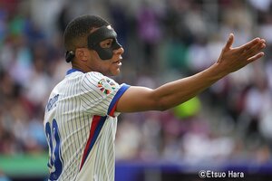 大住良之の｢この世界のコーナーエリアから｣第164回｢サッカー漫画と言えば…｣(1) イニエスタやエムバぺも憧れた｢サッカーの申し子｣、日本初のサッカーアニメ主人公は｢ドラえもん｣に！の画像