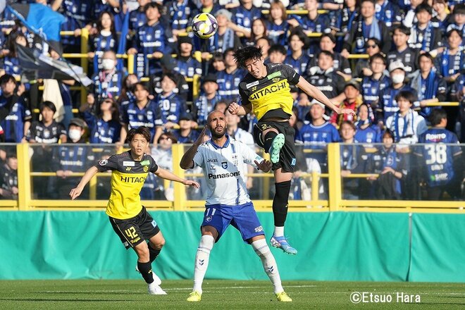 ロドリゲス監督も｢完成度の高い試合｣と称賛、ガンバ大阪の｢アブない刺客｣の猛攻を退けて柏レイソルが4位浮上【柏レイソルvsガンバ大阪】原悦生PHOTOギャラリーの画像003