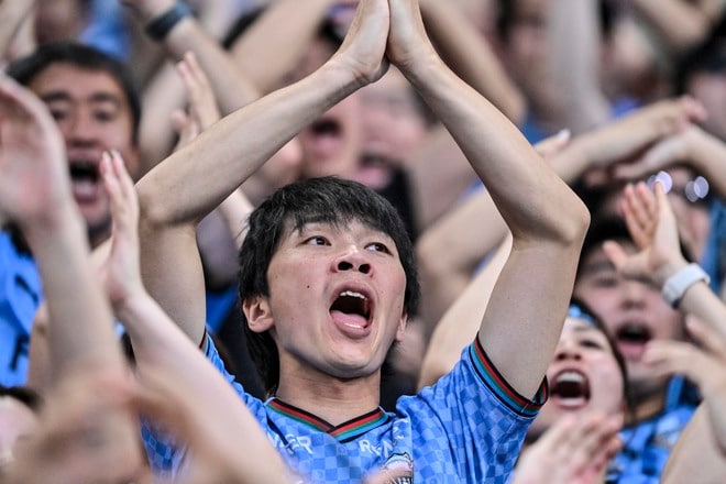 【サポーターアルバム(1)】3得点勝利でクラブ初アジア・ファイナリスト！ ACLE準決勝に駆け付けた川崎サポーターの現地撮影70枚！「川崎フロンターレ―アル・ナスル」の画像034