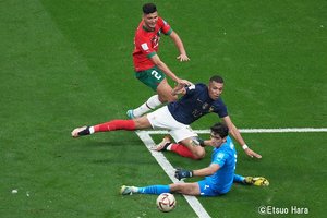 フランス代表テオ・エルナンデス「開始5分」の強烈先制弾！2大会連続の決勝進出【カタールワールドカップ　フランス代表vsモロッコ代表】原悦生PHOTOギャラリー「サッカー遠近」の画像