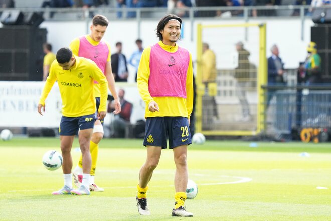 中村敬斗や久保建英にキラーパス！サッカー日本代表の“新DFリーダー”が語った｢恩返しできて良かった｣2年連続の快挙と｢責任を持ってやりたい｣代表でのプレー【ユニオン vs ヘント】激闘PHOTOギャラリー21連写の画像004