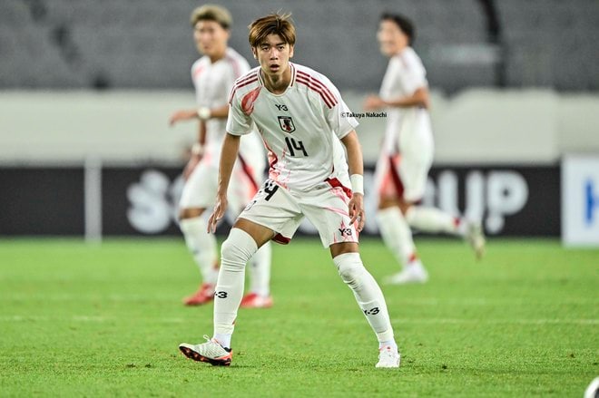 【大関友翔アルバム】川崎フロンターレMF大関友翔の中国戦での写真56枚！ 2試合連続の途中出場で魅せたプレー姿「日本代表ー中国代表」の画像023