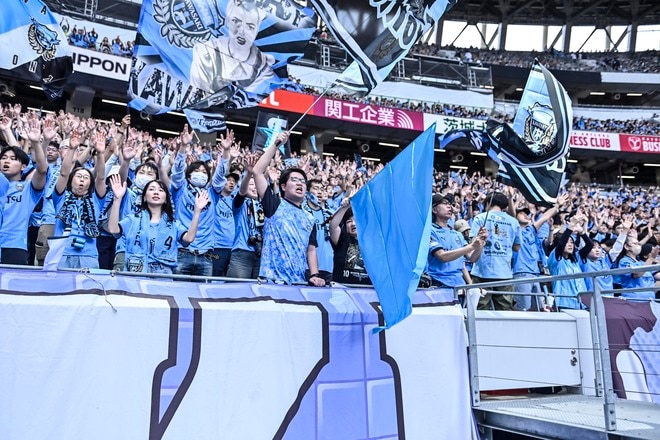 【サポーターアルバム】ACLE準優勝後初の国内試合に駆け付けた川崎フロンターレのサポーター写真80枚！ 国立を青く染め上げる「鹿島アントラーズー川崎フロンターレ」の画像047