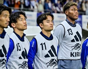 「久保くんは有能なコーチになりそう」日本代表・森保監督と話す久保建英が”コーチのようだ”と話題に！ 積極的に話す姿勢に「これ良いなぁ！！素晴らしいわ」と称賛の声の画像