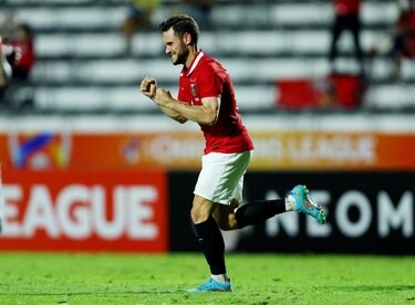 浦和レッズfwアレックス シャルクのニア撃ち抜く豪快ゴールが 凄い Acl 6 0大勝 に貢献のパワフルなドリブルから放った 強烈なミドル弾 とは 動画 サッカー批評web