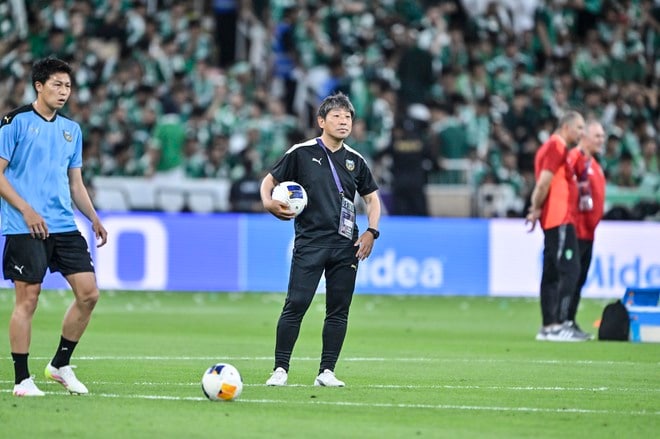 【川崎フロンターレアルバム】ACLE準優勝チームを支えたコーチングスタッフ＆クラブスタッフの写真41枚！ サウジアラビア・ジェッダでの活躍を現地撮影「アル・アハリー川崎フロンターレ(2)」の画像032
