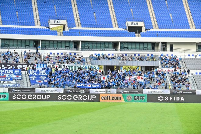 【サポーターアルバム】サッカー日本代表の中国戦完封勝利を支えたサポーター写真63枚！ 韓国・龍仁に駆け付けた現地観客席ショット「日本代表ー中国代表」の画像033