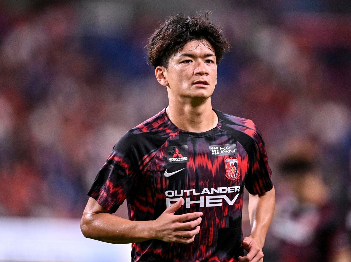 素敵なお写真で、仲の良さが伝わります」J1浦和MF大久保智明の結婚報告