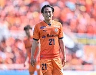 ピッチと仕切りのない観客席も！　新・本拠地｢ピーススタジアム｣で長崎が怒濤の4ゴール【明治安田J2リーグ 第34節 V・ファーレン長崎vs大分トリニータ 2024年10月6日 14:03キックオフ】PHOTOギャラリーの画像