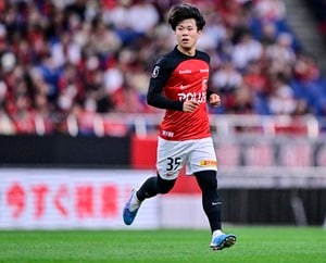 「カッコいい動画」Jリーグ公式が公開した福岡vs浦和のルヴァン決勝「あおり動画」が「泣きそう」と話題に！ 11・04決戦を前にファンの盛り上げる60秒ムービーの画像