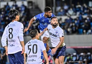 「J1＆代表81試合をピッチ取材」した編集部Nが選んだ「すべてがパーフェクトなJ最強CB」【サッカー批評が選ぶ「2021年J1ベストイレブン」】編集部N(2)の画像