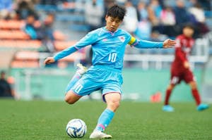 「これはすごいな！」J1サガン鳥栖の18歳・福井太智がバイエルン・ミュンヘン移籍で「ユニフォーム姿」を公開！ J1リーグ出場4試合ながら、ブンデス王者が将来性を評価の画像