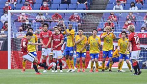 【J1分析】浦和「入れ替え」3人が活躍！(2)39歳・阿部勇樹の鮮烈FK弾「蹴った瞬間に」の画像