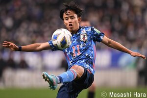 久保建英がサッカー日本代表で目指すは「バルサの先輩」アンドレス・イニエスタ!!日本の至宝を活かす場所は｢そこじゃない｣!【ワールドカップアジア最終予選で見えた熾烈なMFの｢サバイバルレース｣】(2)の画像