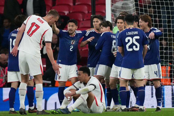 【現地写真100枚】伊東純也＆三笘薫の決勝弾から駆けつけた南野拓実＆遠藤航の姿まで！初招集、復活組、主力組も躍動！森保ジャパン｢英国遠征｣厳選ショットの画像087