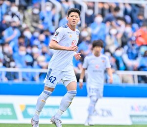 仙台FWの斬新解説に「トリッキーな返し」と8万2000再生!「ゴールがナゲットのソースはおもろいて」「相手のキーパー、バルデス？笑」の画像