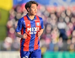 「予想以上にばれるの早い…」Jリーグ公式がFC東京18歳MFの「キレキレドリブル動画集」公開！ 今季新加入の高卒にして、J1守備陣を切り裂く衝撃映像の画像
