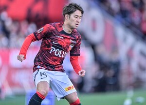 【浦和レッズの勝利の鍵を握る両ウイングが躍動するために(1)】右ウイングの関根が感じたグスタフソンとの関係……広島戦とはまた違った課題に直面した中での画像