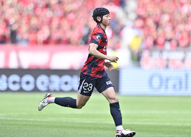 【試合アルバム】鬼木監督の古巣・川崎を国立で破った鹿島アントラーズのプレー写真78枚！「鹿島アントラーズー川崎フロンターレ」の画像025