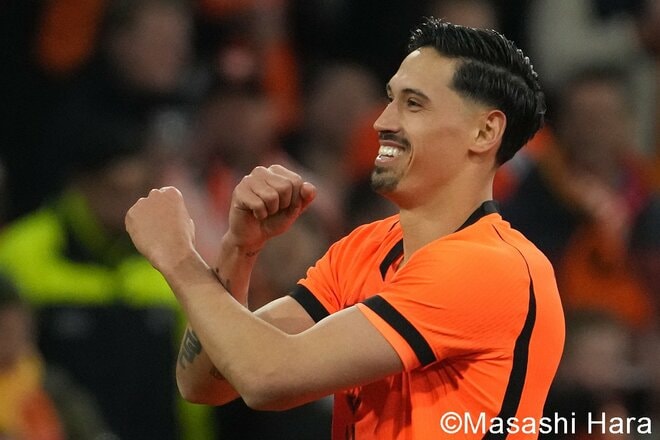 現地撮影！W杯初戦で激突する“オレンジ軍団”強敵オランダ代表の本当の能力は!? ノルウェー代表に2-1勝利もスタンドで繰り返されたウェーブが意味するものとは？【オランダ代表vsノルウェー代表】激闘PHOTOギャラリーの画像006